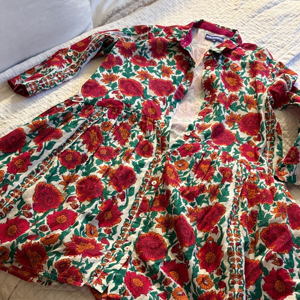 Ro's Garden Vibrant Floral Blouse